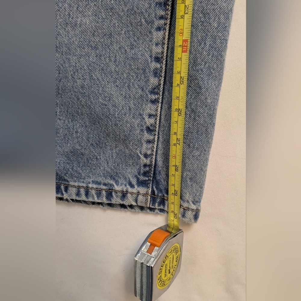 Levi's sz 29 94' Baggy Wide Leg ripped light wash jeans - 29x31 - Picture 5 of 8